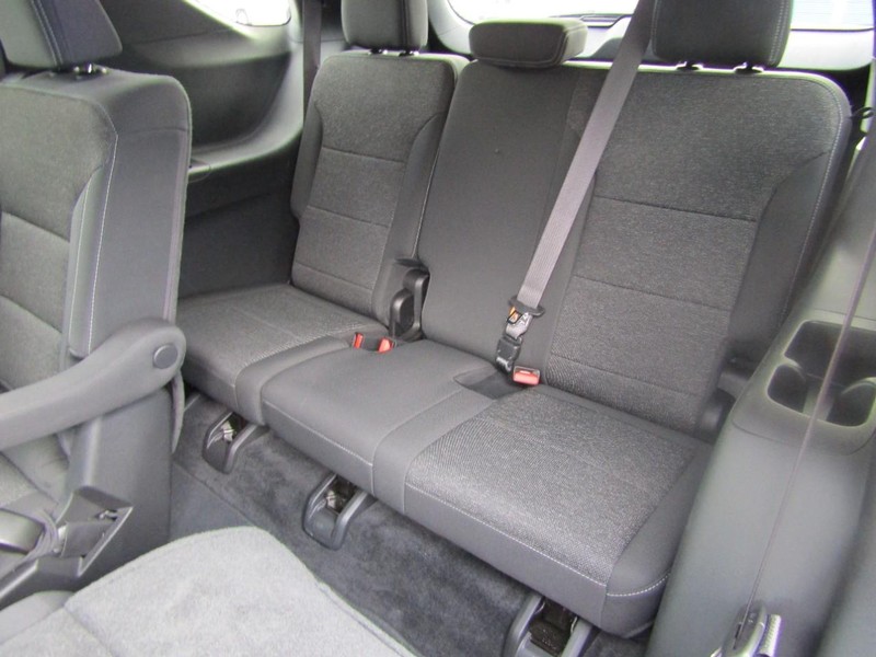 Chevrolet Traverse Vehicle Full-screen Gallery Image 14