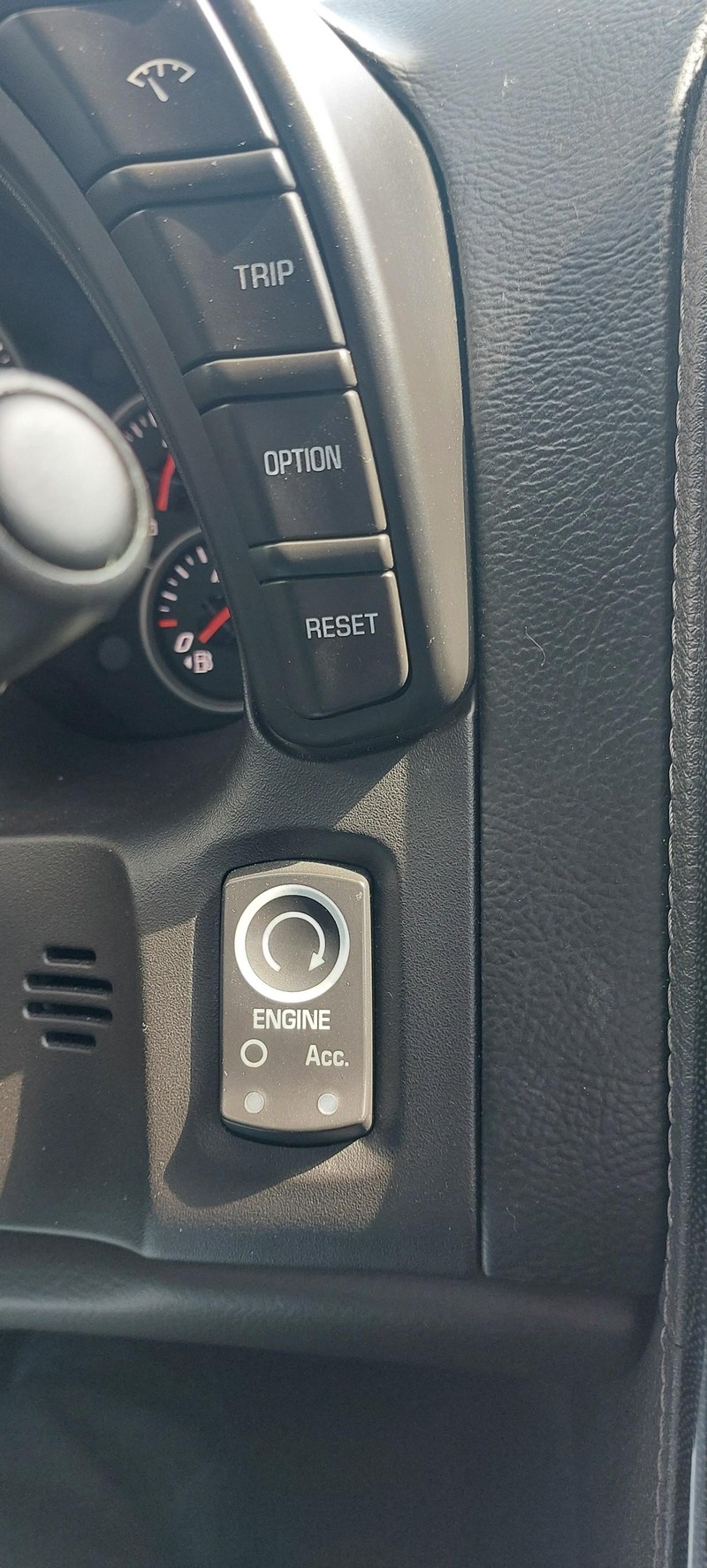 Chevrolet Corvette Vehicle Full-screen Gallery Image 13