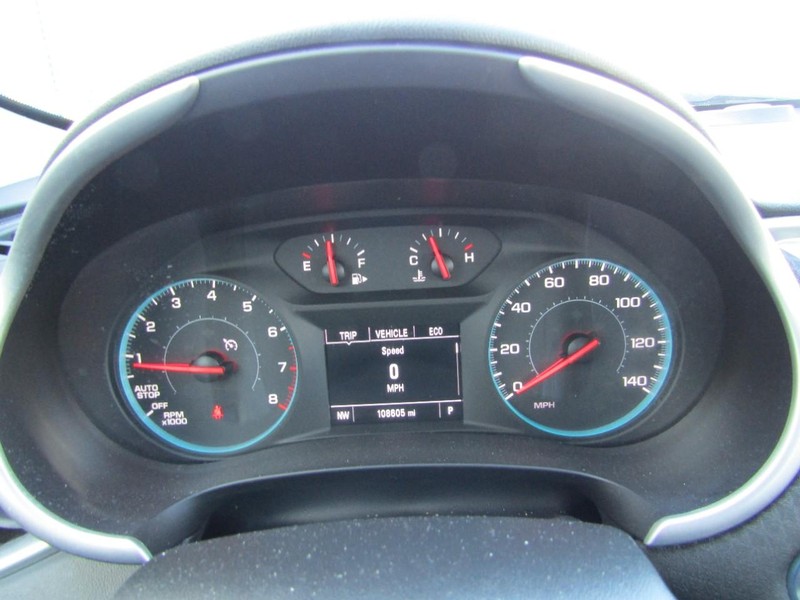 Chevrolet Malibu Vehicle Full-screen Gallery Image 06