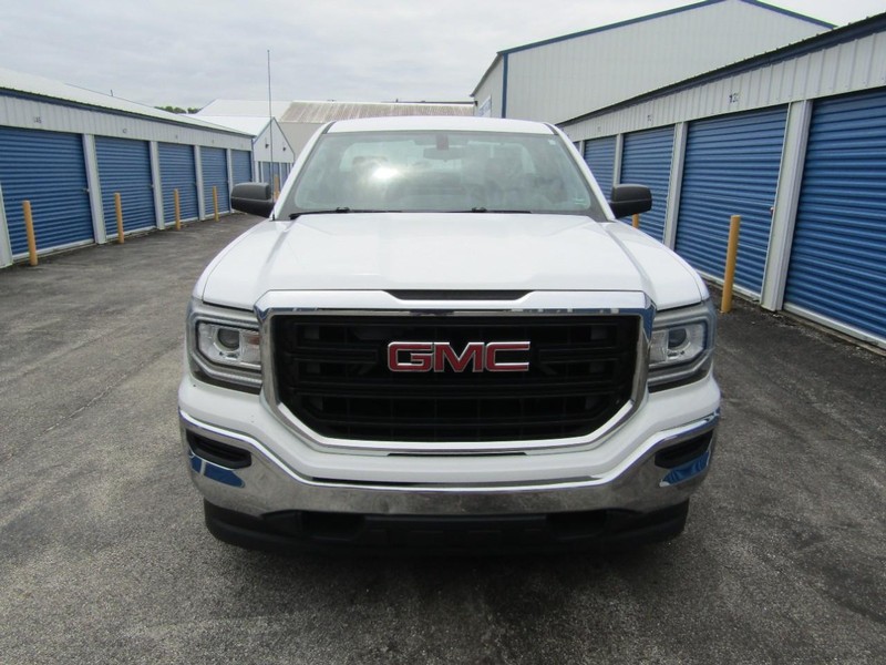 GMC Sierra 1500 Vehicle Full-screen Gallery Image 05