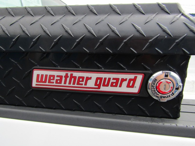 GMC Sierra 1500 Vehicle Full-screen Gallery Image 09