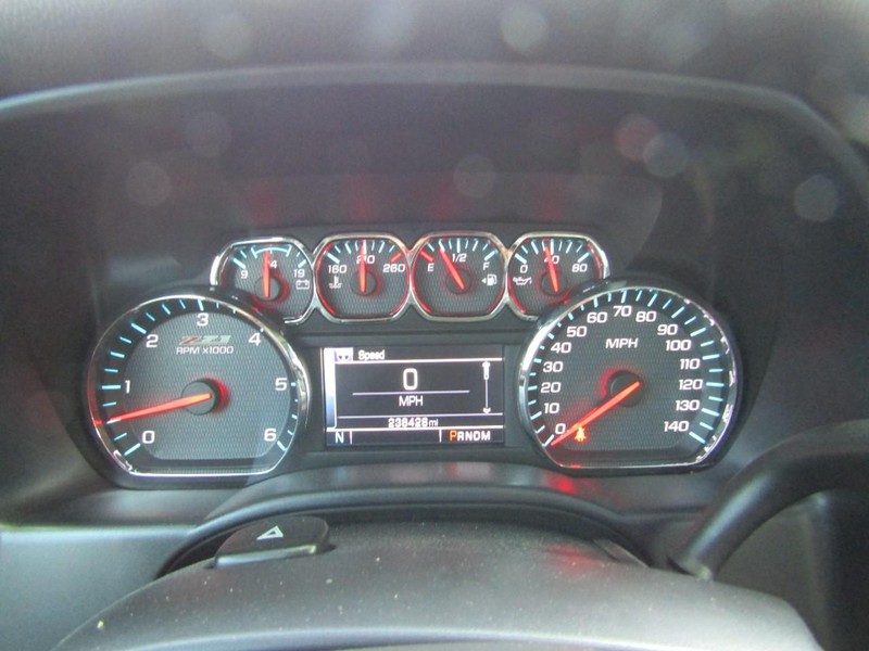 Chevrolet Silverado 1500 Vehicle Full-screen Gallery Image 06