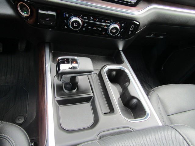 2023 GMC Sierra 1500 SLT - Photo 13