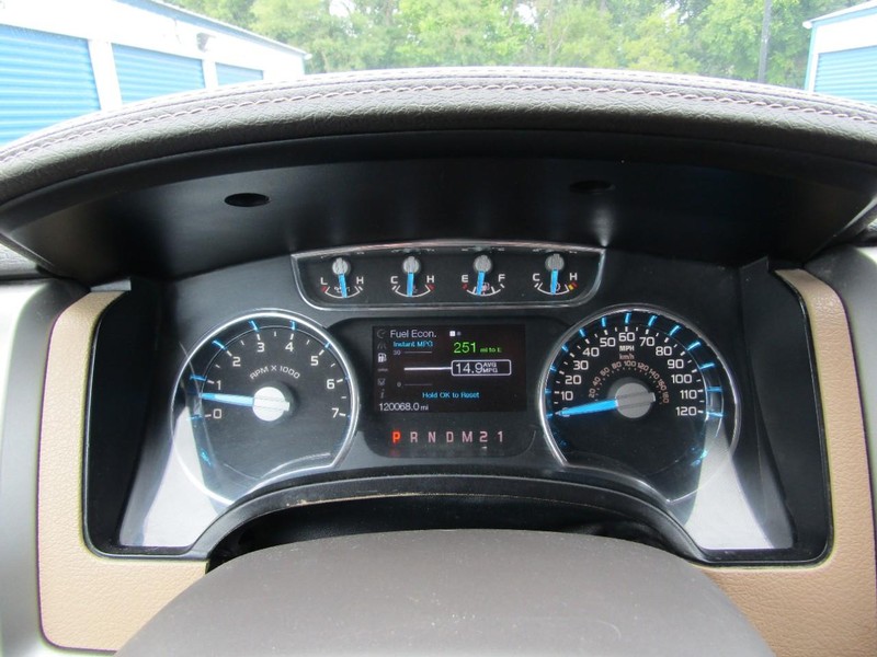 Ford F-150 Vehicle Full-screen Gallery Image 06