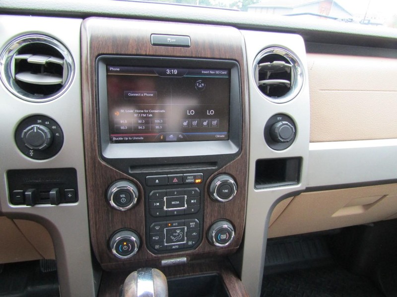 Ford F-150 Vehicle Full-screen Gallery Image 08
