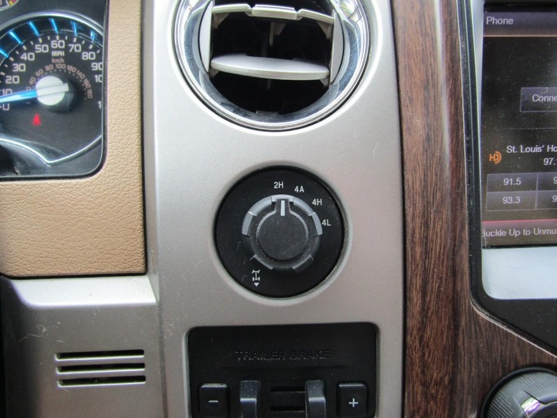 Ford F-150 Vehicle Full-screen Gallery Image 10