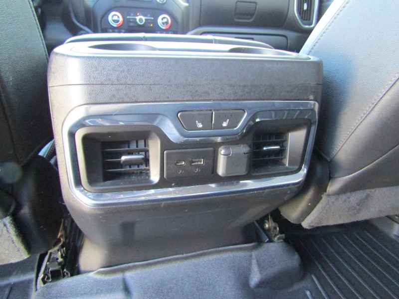 GMC Sierra 2500HD Vehicle Full-screen Gallery Image 20