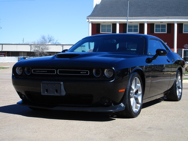 more details - dodge challenger