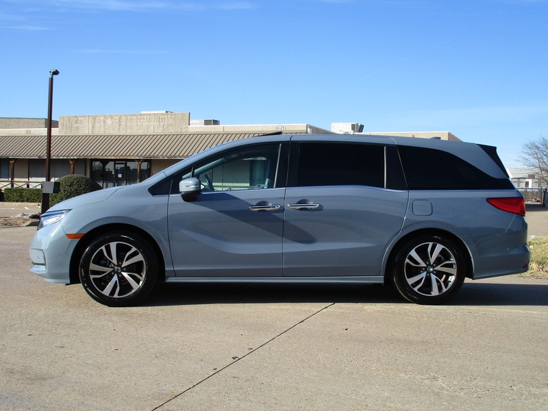 Honda Odyssey Vehicle Full-screen Gallery Image 02