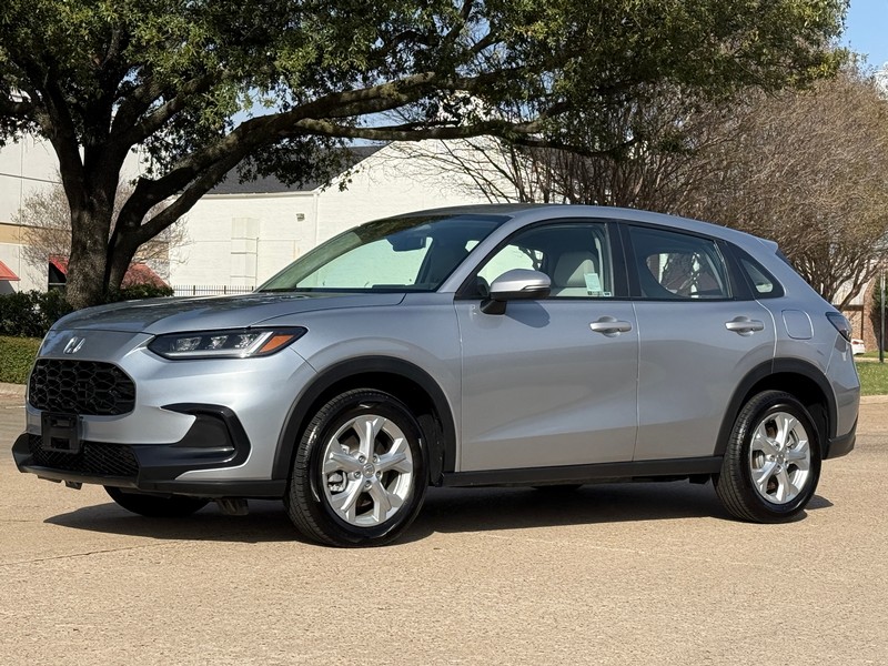 Honda HR-V Vehicle Full-screen Gallery Image 02