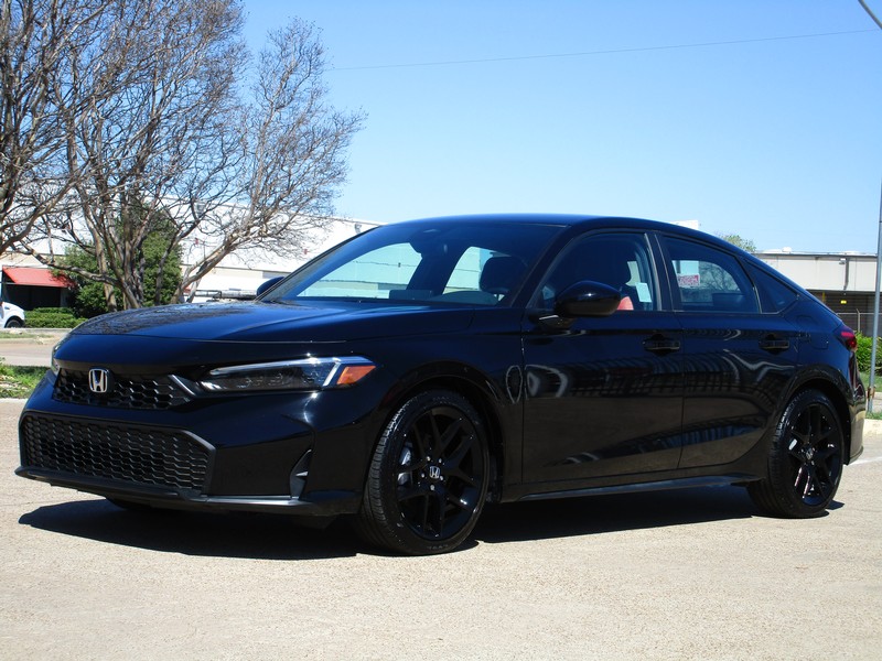 Honda Civic Hatchback Vehicle Full-screen Gallery Image 02