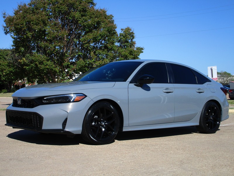 Honda Civic Sedan Vehicle Full-screen Gallery Image 02