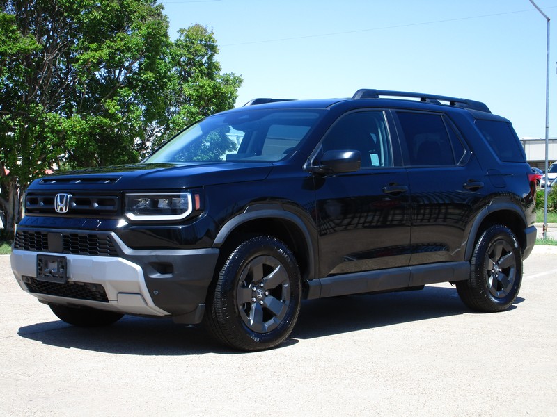 Honda Passport Vehicle Full-screen Gallery Image 02