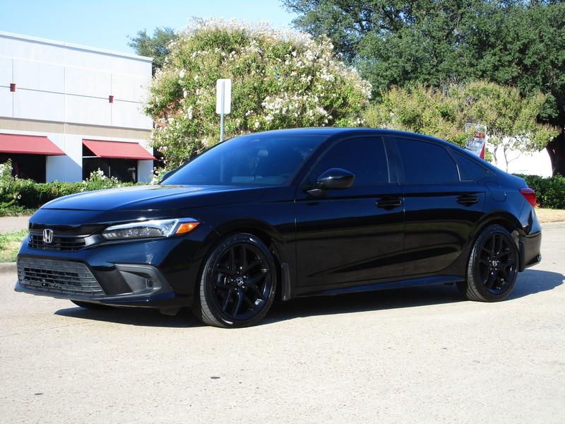 Honda Civic Sedan Vehicle Full-screen Gallery Image 02