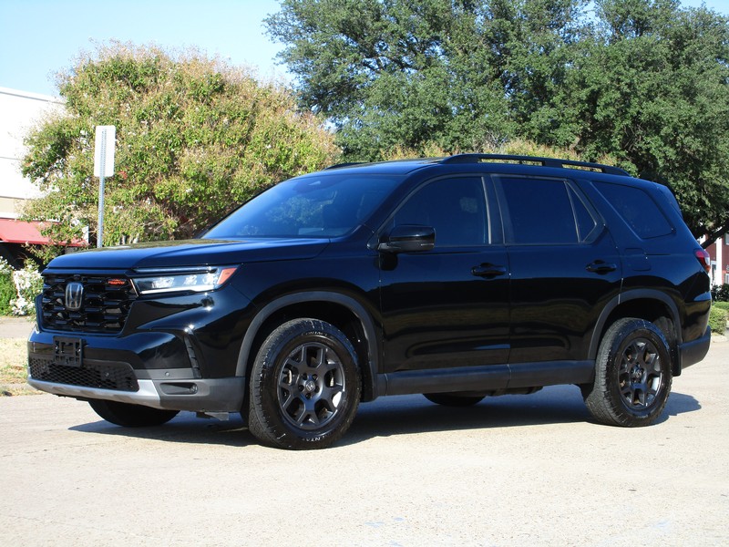 Honda Pilot Vehicle Full-screen Gallery Image 02