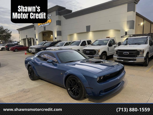 more details - dodge challenger