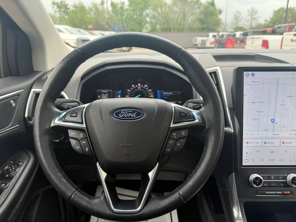 Ford Edge Vehicle Full-screen Gallery Image 22