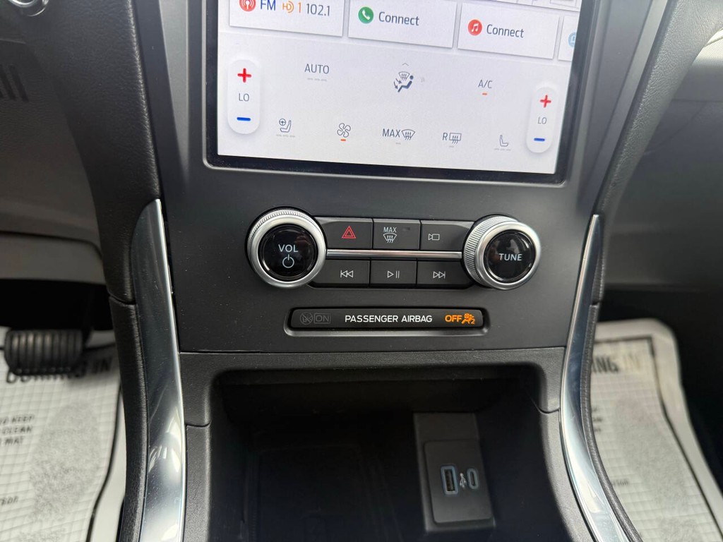 Ford Edge Vehicle Full-screen Gallery Image 27