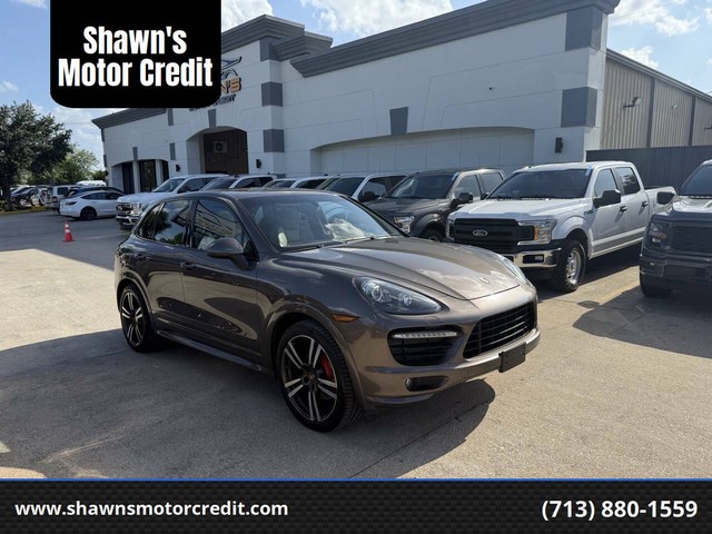 more details - porsche cayenne