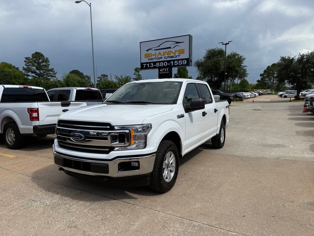 Ford F-150 Vehicle Full-screen Gallery Image 03