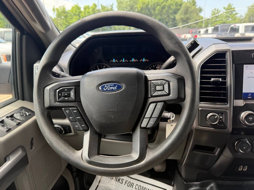 Ford F-150 Vehicle Full-screen Gallery Image 22