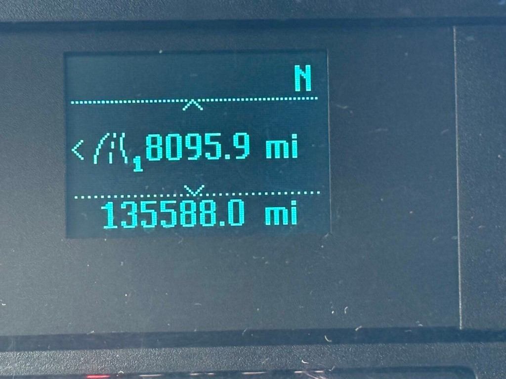 Ford F-150 Vehicle Full-screen Gallery Image 31