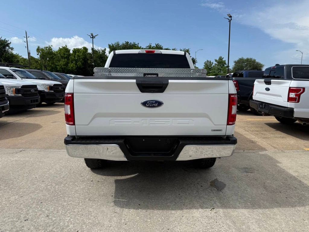 Ford F-150 Vehicle Full-screen Gallery Image 38