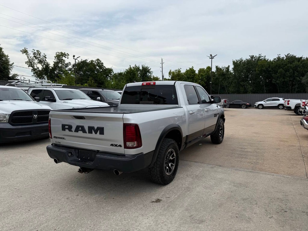 Ram 1500 Vehicle Full-screen Gallery Image 05