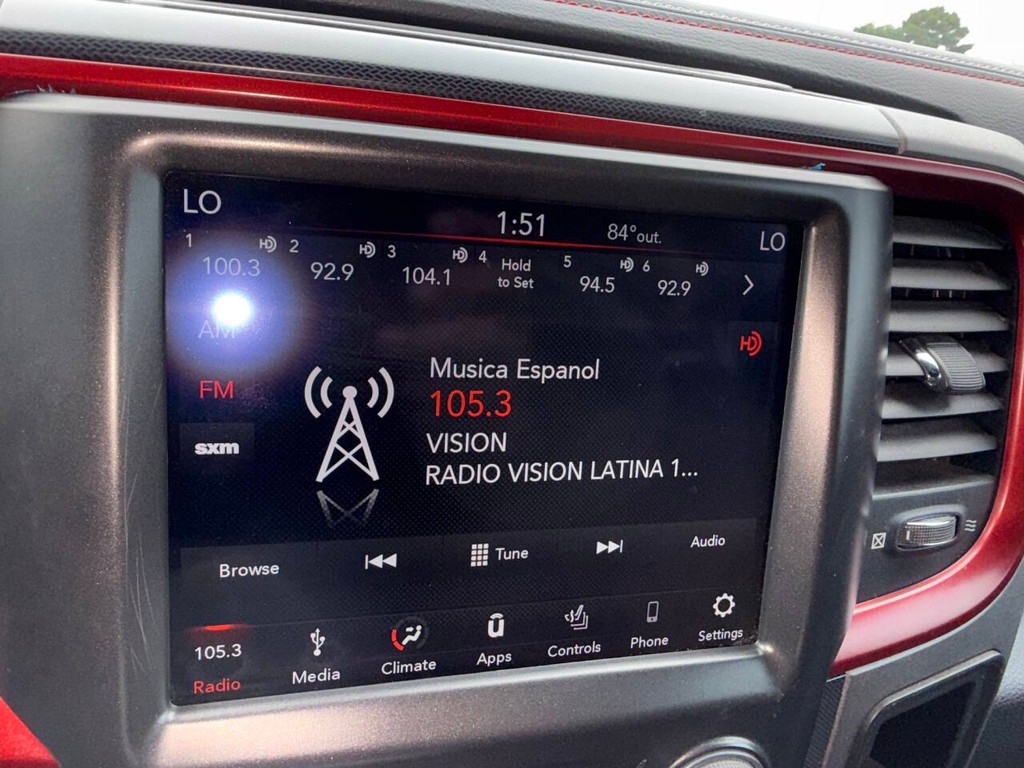 Ram 1500 Vehicle Full-screen Gallery Image 24