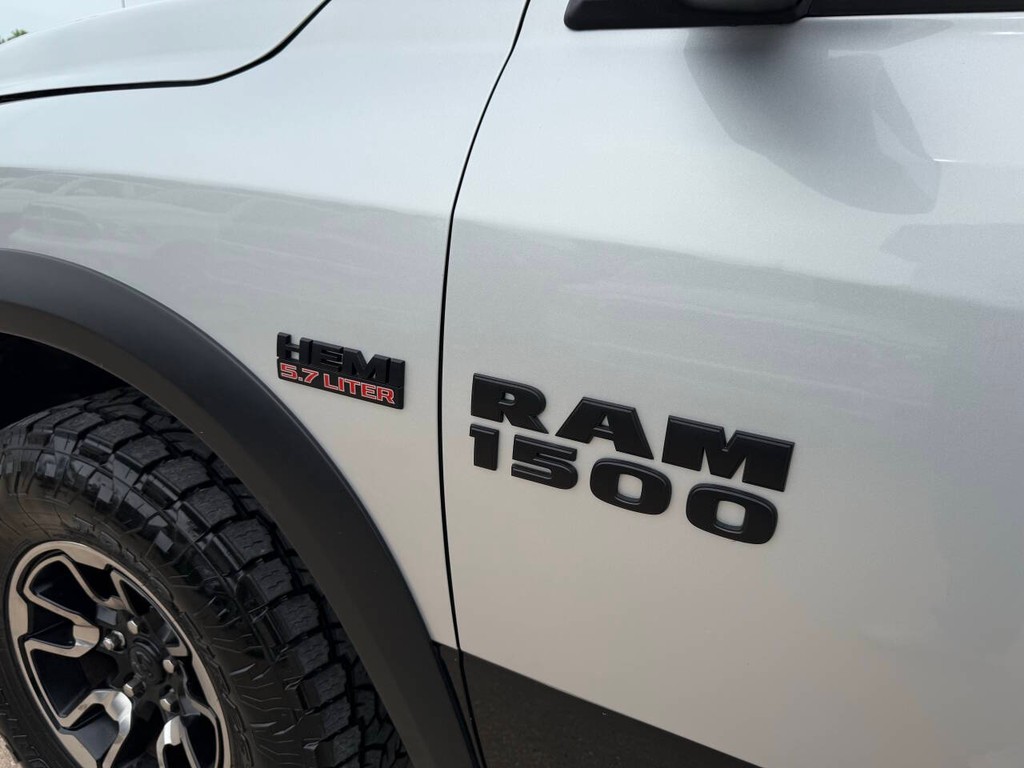 Ram 1500 Vehicle Full-screen Gallery Image 36