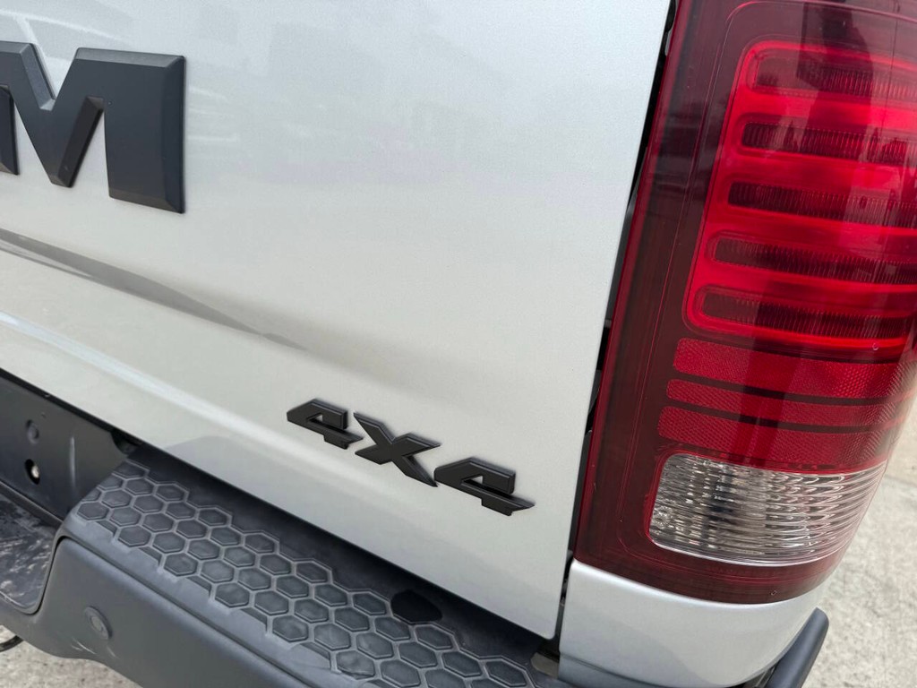 Ram 1500 Vehicle Full-screen Gallery Image 38