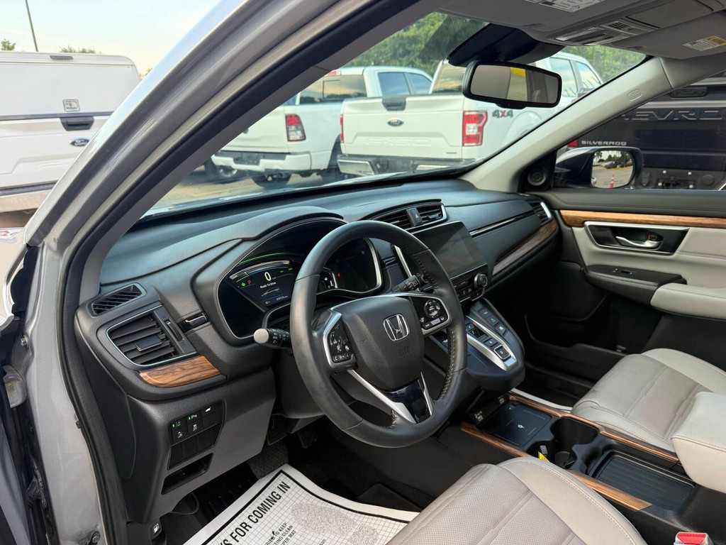 Honda CR-V Hybrid Vehicle Full-screen Gallery Image 06