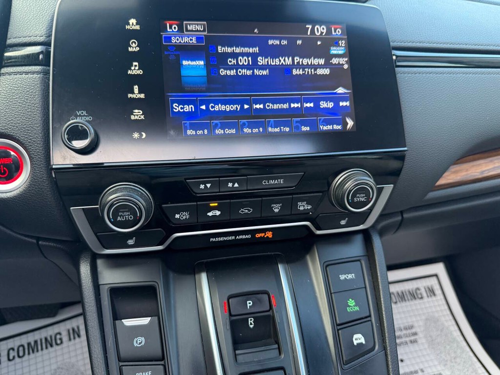 Honda CR-V Hybrid Vehicle Full-screen Gallery Image 27