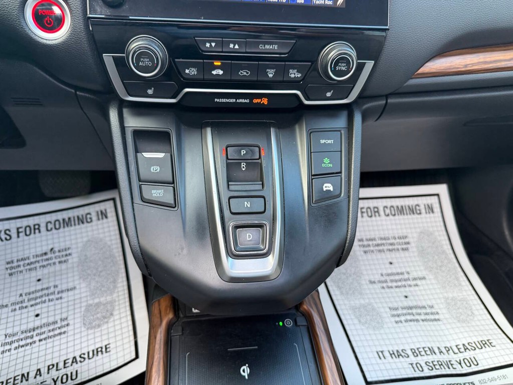 Honda CR-V Hybrid Vehicle Full-screen Gallery Image 28