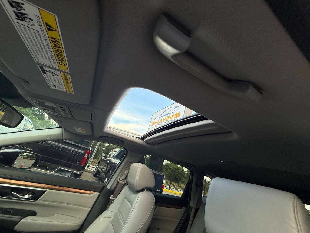 Honda CR-V Hybrid Vehicle Full-screen Gallery Image 31