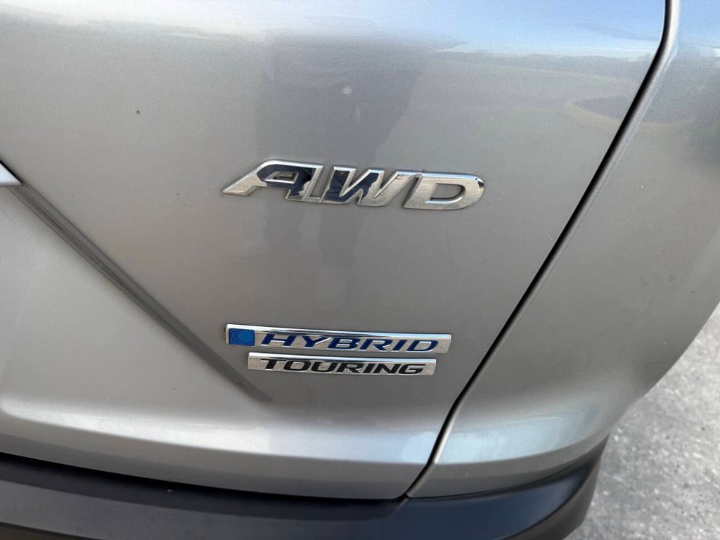 Honda CR-V Hybrid Vehicle Full-screen Gallery Image 40