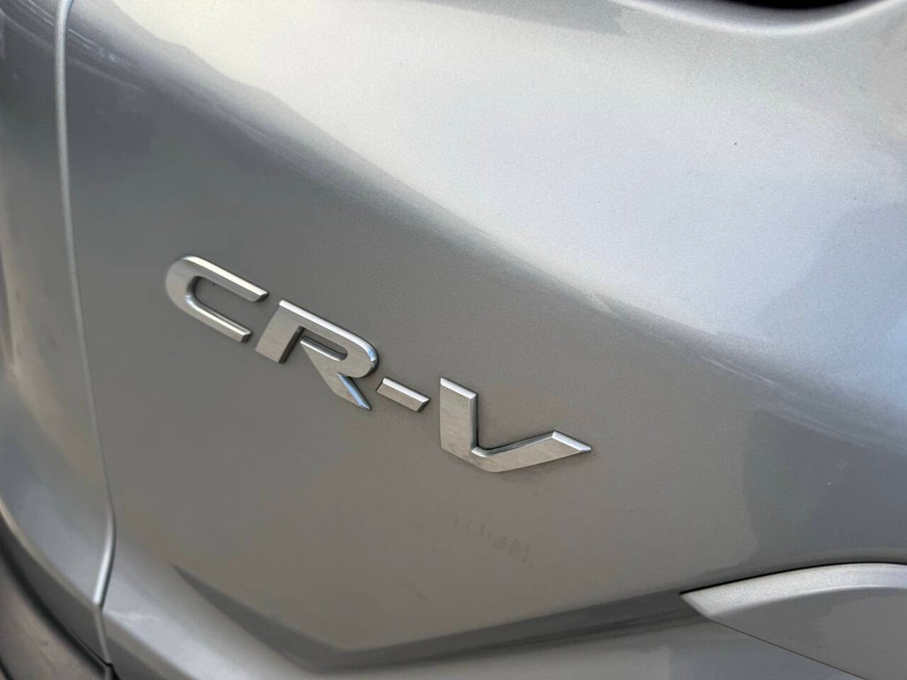 Honda CR-V Hybrid Vehicle Full-screen Gallery Image 41