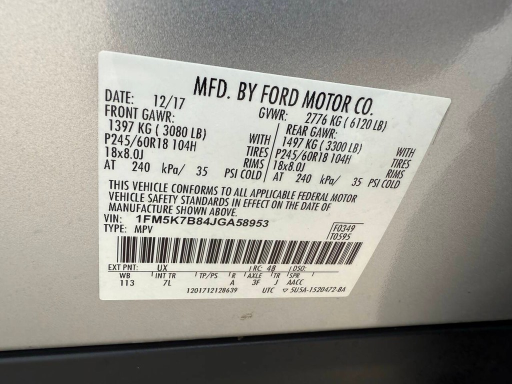 Ford Explorer Vehicle Full-screen Gallery Image 37