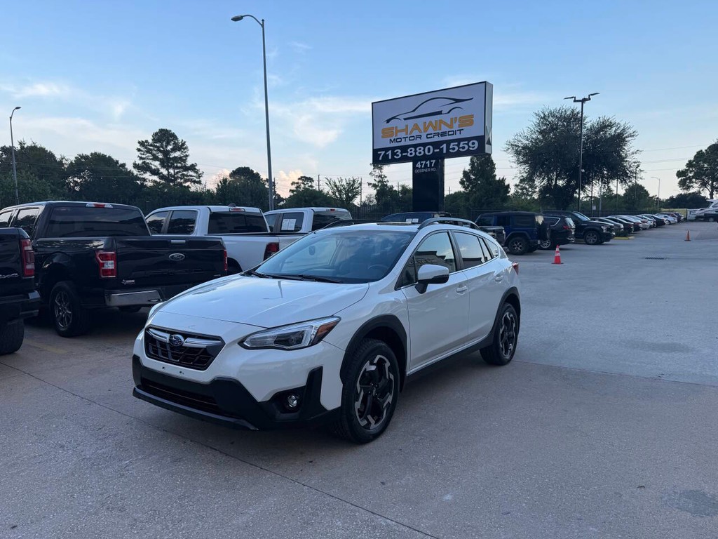 Subaru Crosstrek Vehicle Full-screen Gallery Image 03