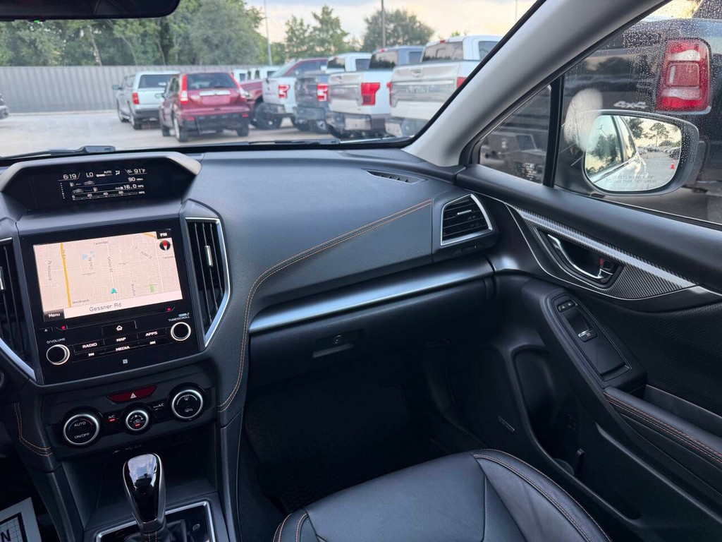 Subaru Crosstrek Vehicle Full-screen Gallery Image 20