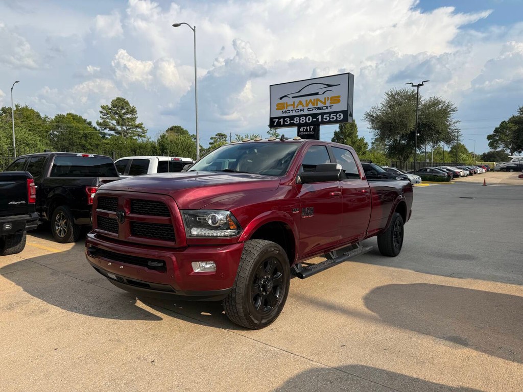 Ram 3500 Vehicle Full-screen Gallery Image 03