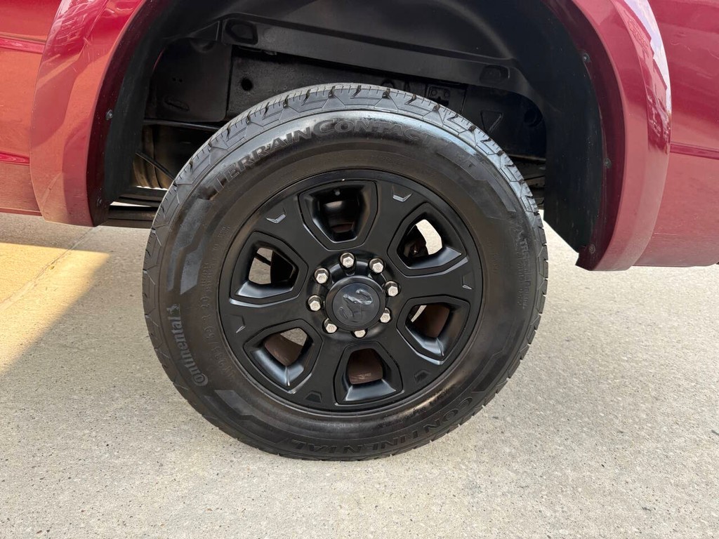 Ram 3500 Vehicle Full-screen Gallery Image 34