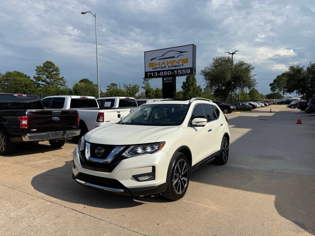 Nissan Rogue Vehicle Full-screen Gallery Image 46