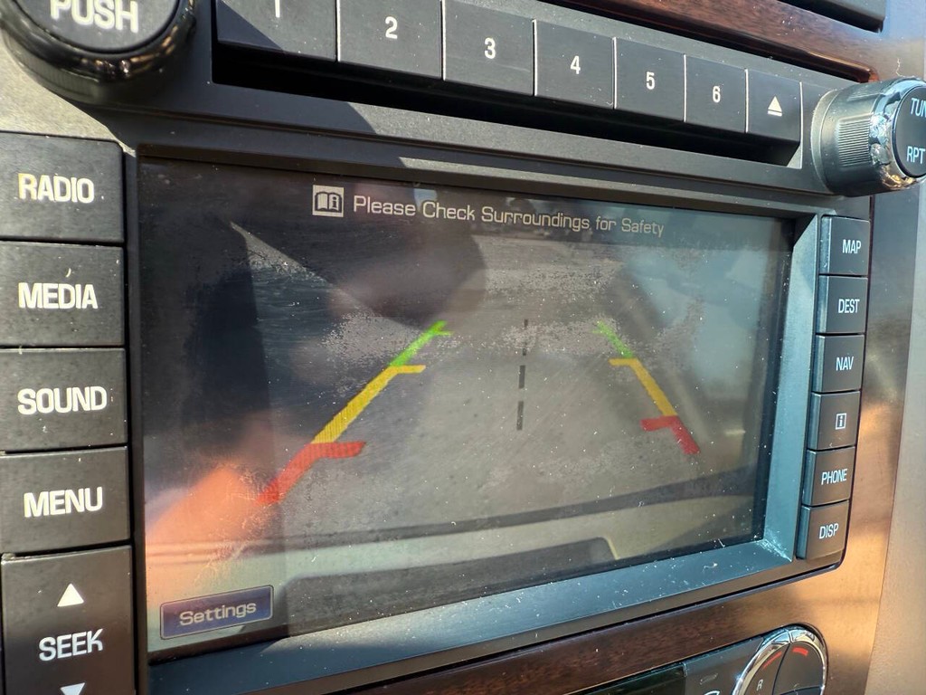 Ford Expedition EL Vehicle Full-screen Gallery Image 28