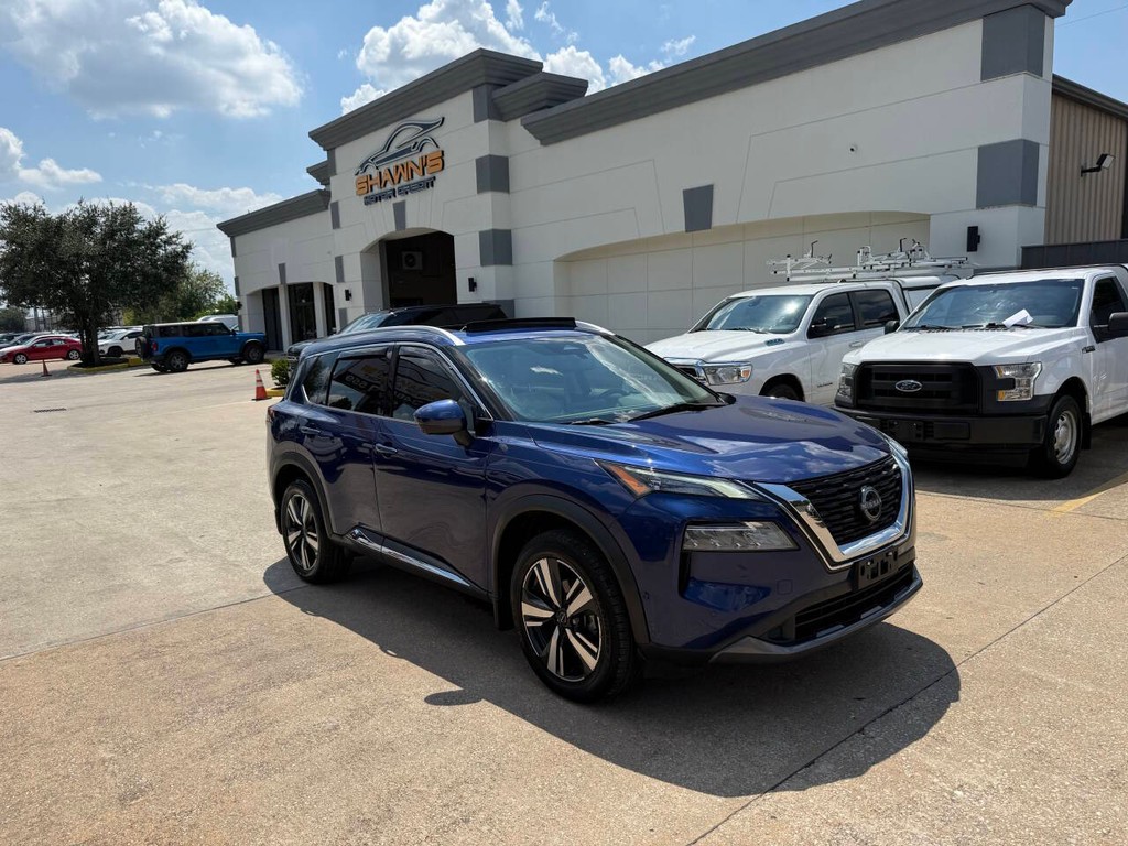 Nissan Rogue Vehicle Full-screen Gallery Image 44