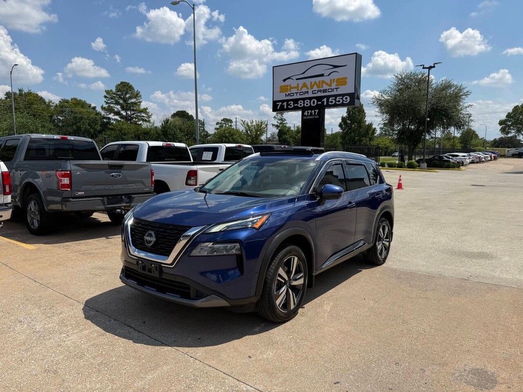 Nissan Rogue Vehicle Full-screen Gallery Image 45