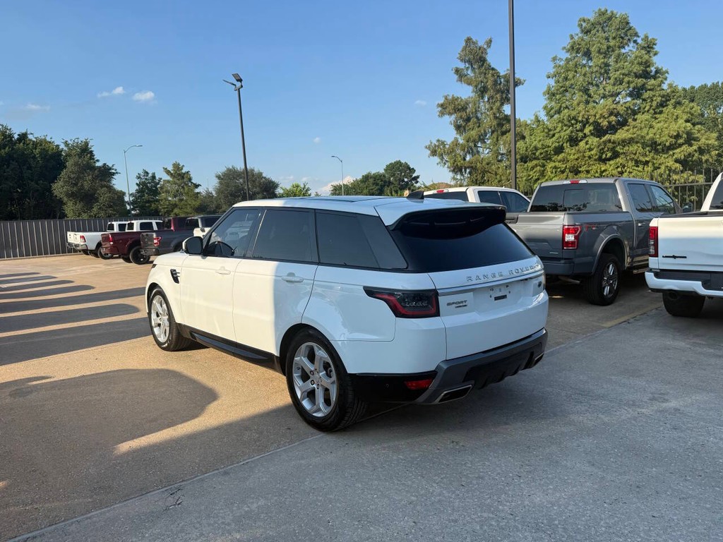 Land Rover Range Rover Sport Vehicle Full-screen Gallery Image 04