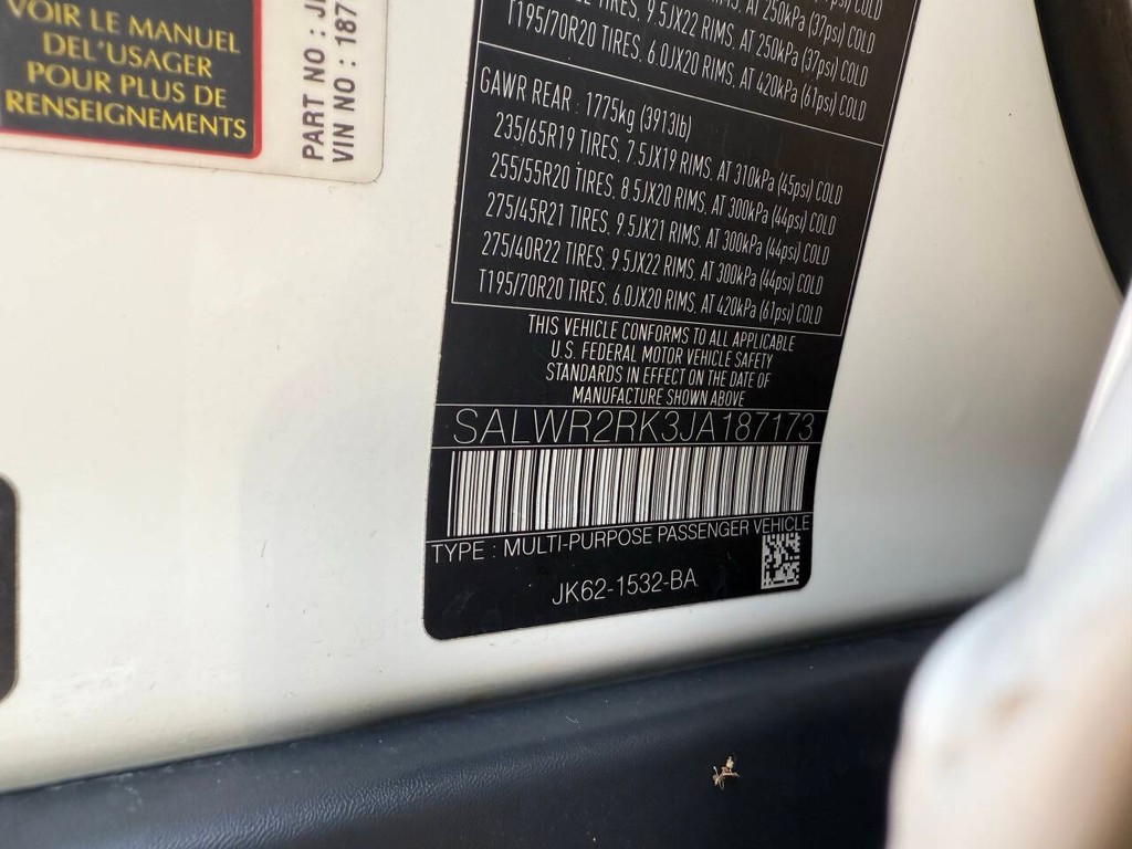 Land Rover Range Rover Sport Vehicle Full-screen Gallery Image 35