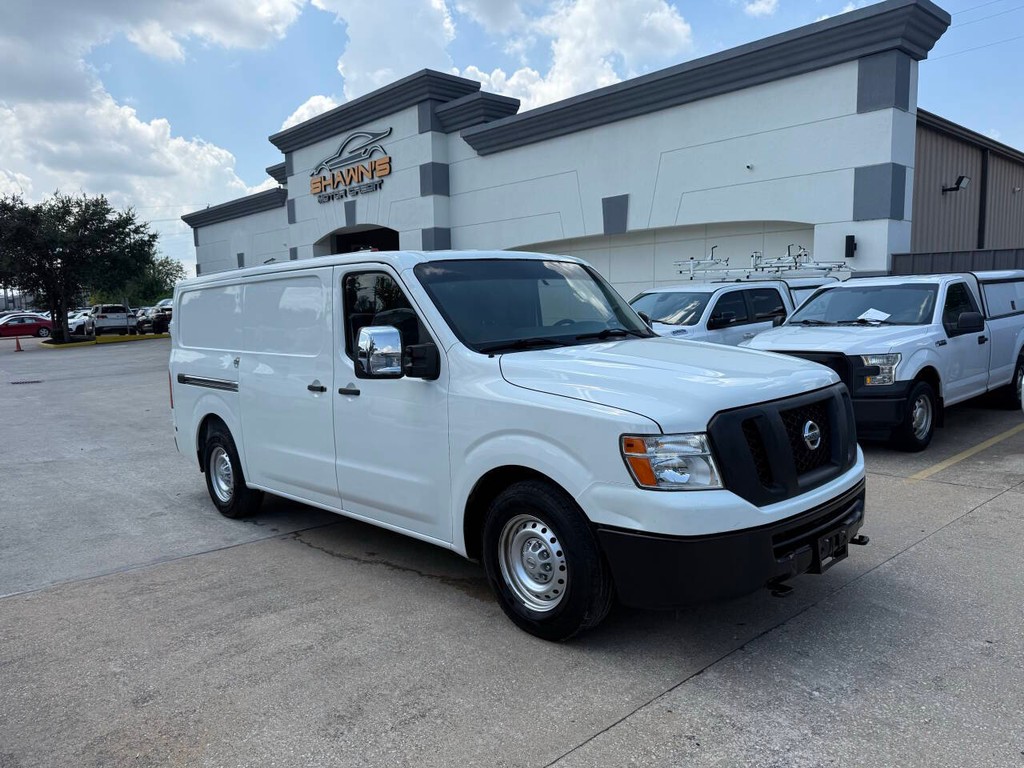 Nissan NV Cargo Vehicle Full-screen Gallery Image 36