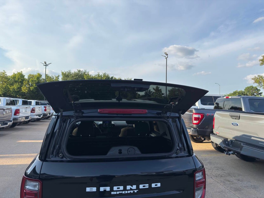 Ford Bronco Sport Vehicle Full-screen Gallery Image 36